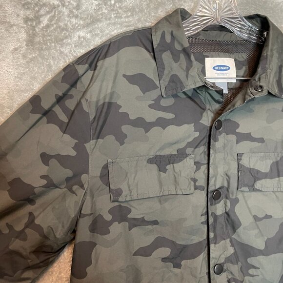 Old Navy Men Camo Active Mesh Lined Shacket Snap Front Lightweight Jacket M - Picture 3 of 13